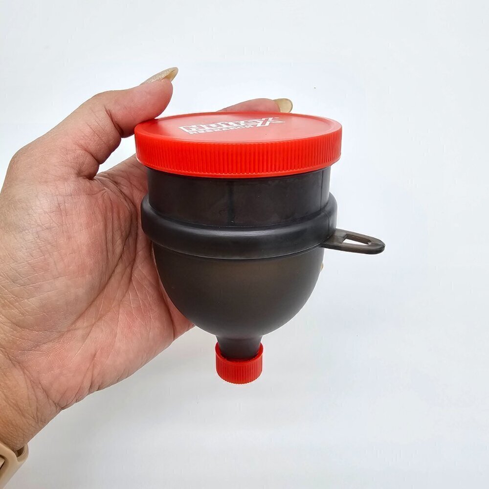 Sport Shaker Bottle 25oz (700ml) and Travel Funnel/Pill Container - Bundle (2pc) - Picture 15 of 16